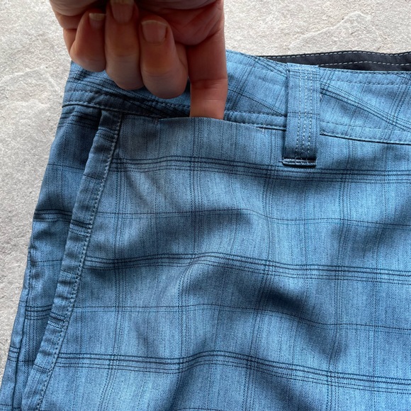 Quick Silver Men’s Shorts/Swim Shorts Size 32 - Picture 5 of 6